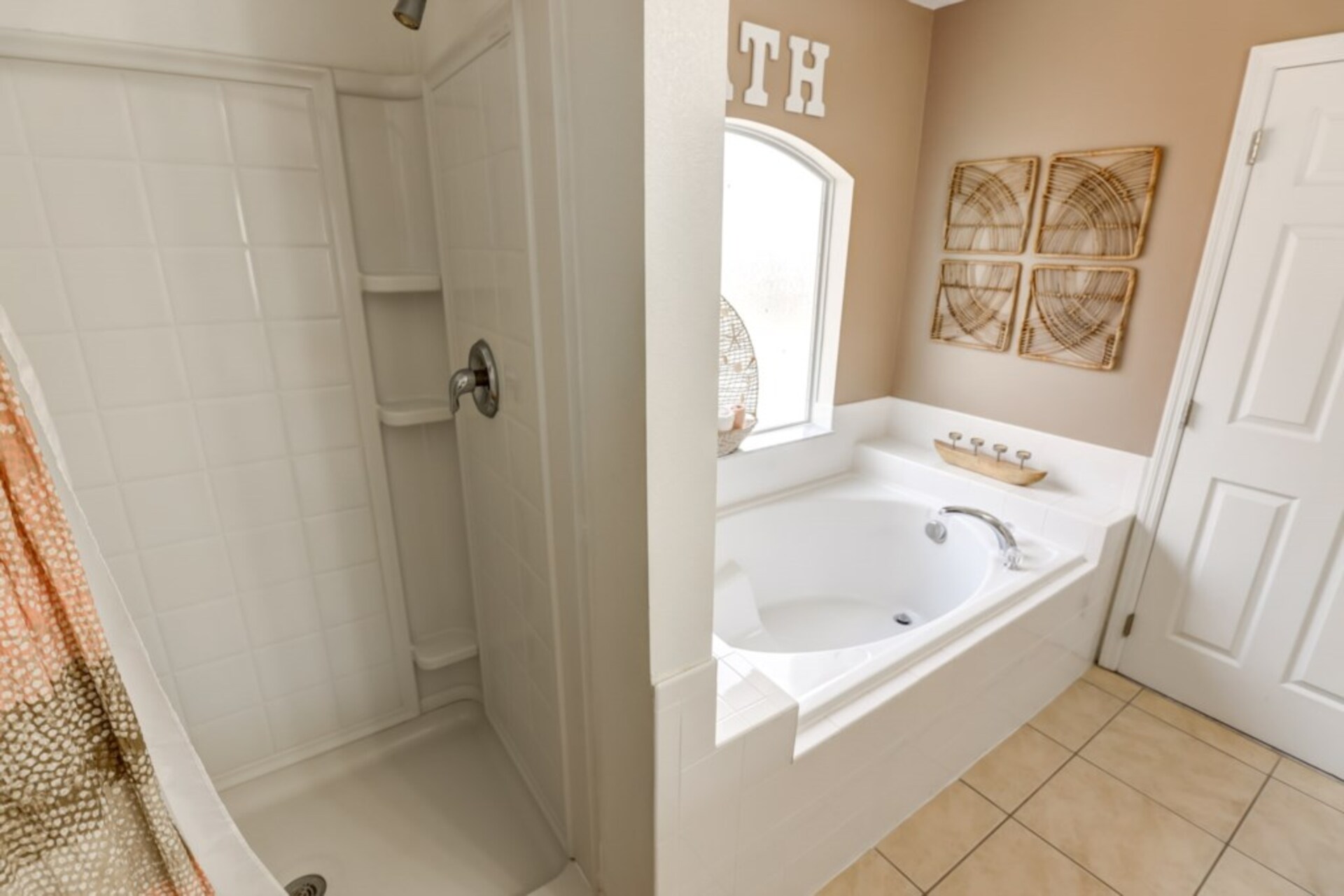 Luxury Contemporary Style Villa on The Abbey at West Haven, Florida Villa 6088