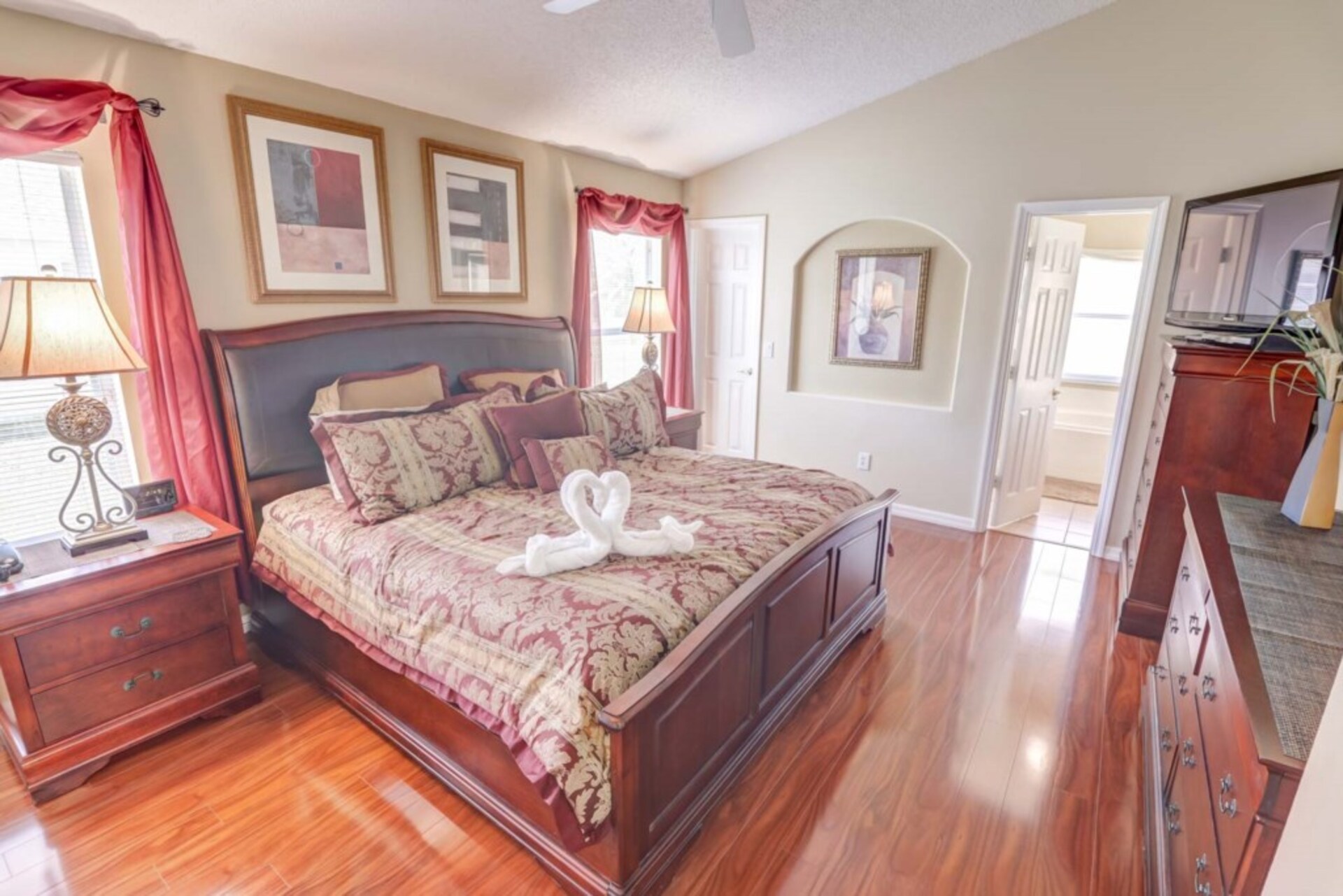 5 Star Villa with Private Pool on Indian Creek, Florida Villa 6109