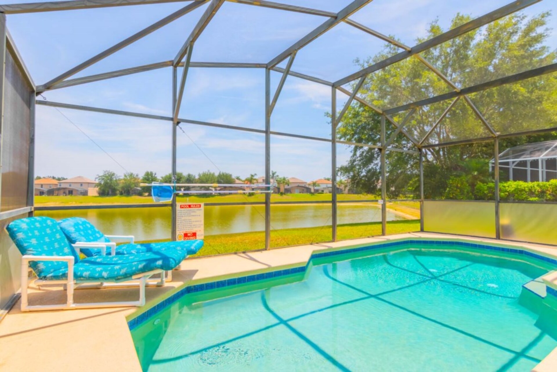 Exclusive Holiday Villa on Sunrise Lakes vacation, minutes from Disney, Florida Villa 5970
