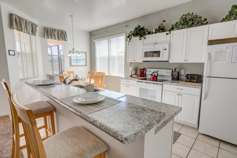 5 Star in one of the most Prestigious Areas in Calabay Parc at Tower Lake, Florida Villa 6117