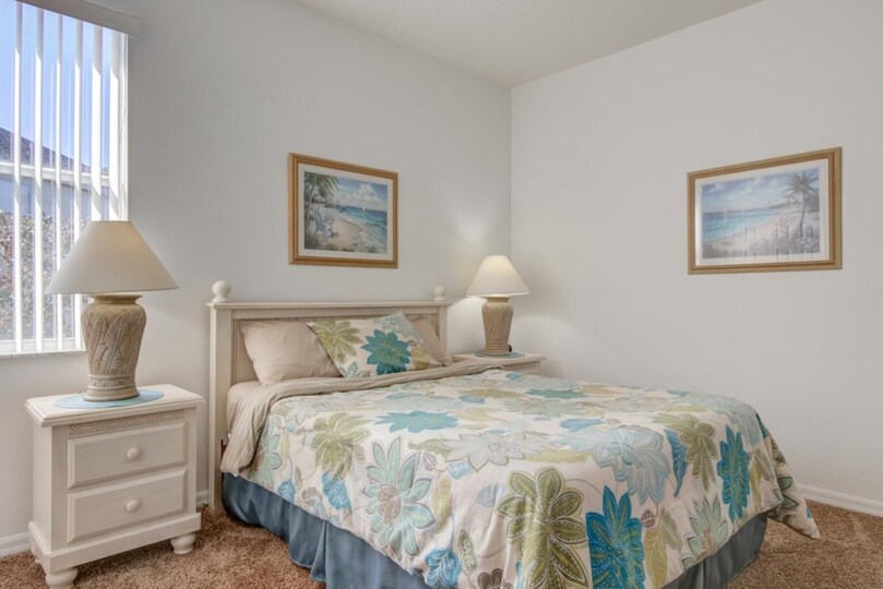 5 Star in one of the most Prestigious Areas in Calabay Parc at Tower Lake, Florida Villa 6117