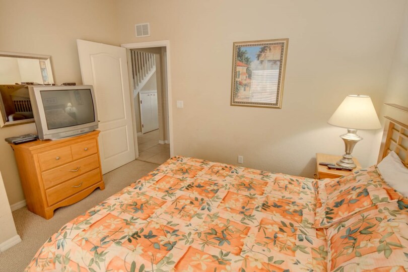 Exclusive Holiday Townhouse on Coral Cay Resort, minutes from Disney, Florida Townhouse 4203