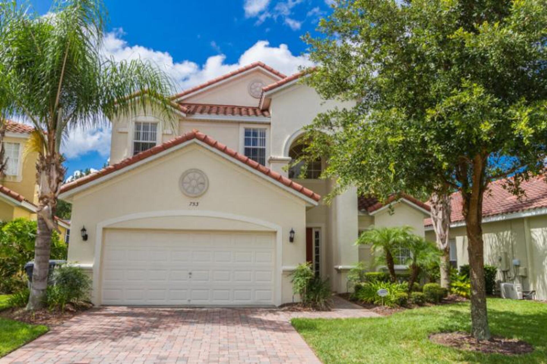 Luxury Contemporary Style Villa on The Abbey at West Haven, Florida Villa 6164
