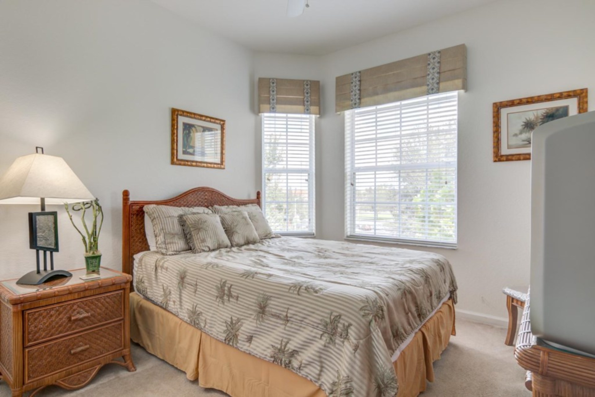 5 Star Villa in one of the most Prestigious Areas in Windsor Hills Resort, Florida Condo 6178