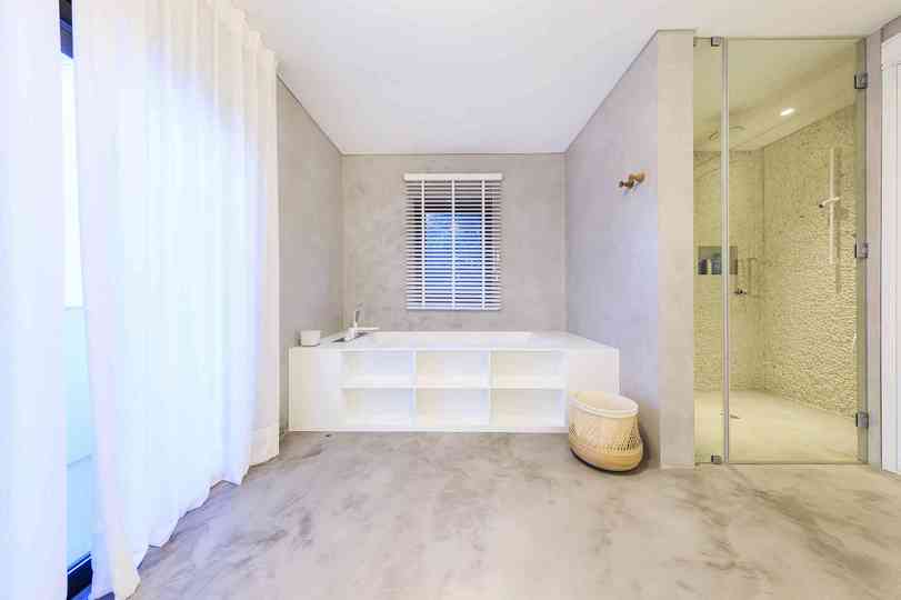 5 Star Villa Magnolia – Luxury Lakefront Retreat