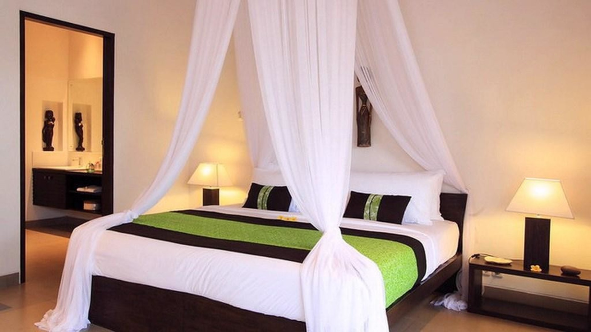 5 Star Villa Holidays is proud to present Bali Villa 2132