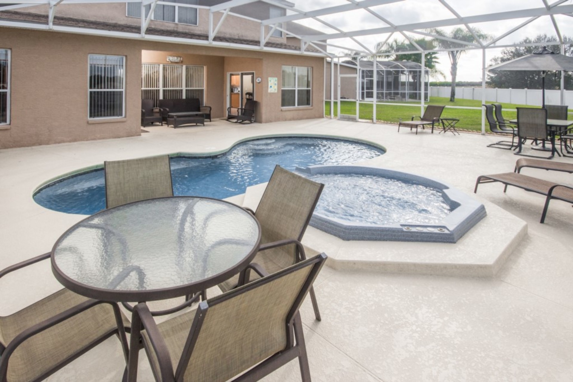 Luxury Contemporary Style Villa on Sand Hill Point, Florida Villa 6186