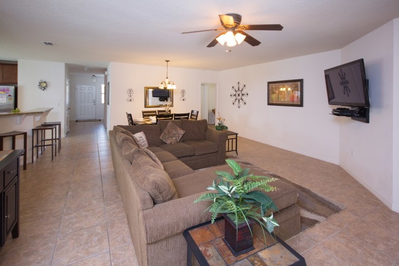 5 Star Villa in one of the most Prestigious Areas in Cypress Pointe, Florida Villa 6193