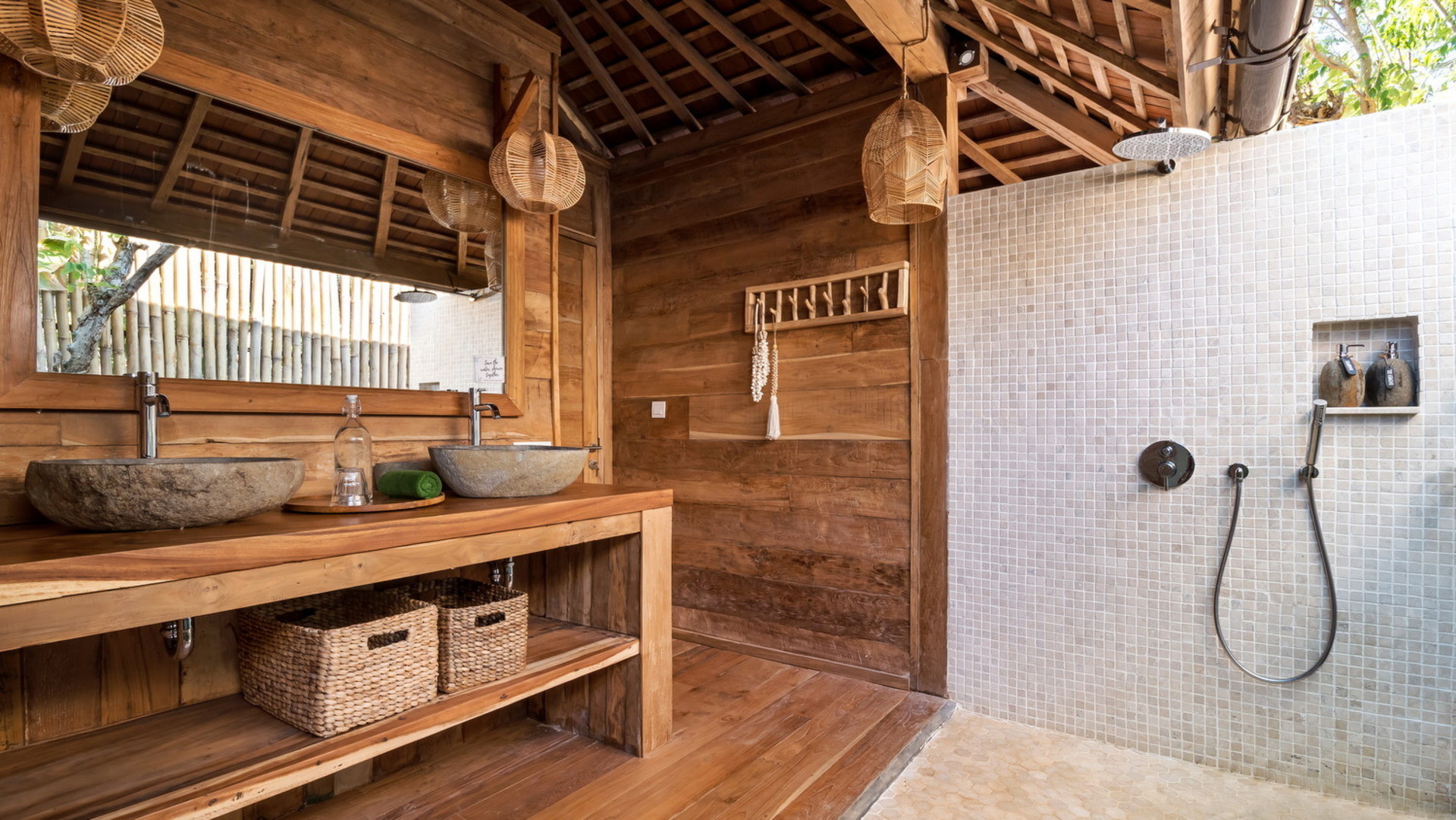 At Last, Rent Your Own 5 Star Private Villa in Kabupaten Badung at an Affordable Rate, Bali Villa 2133