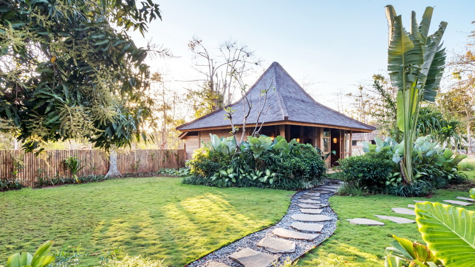 At Last, Rent Your Own 5 Star Private Villa in Kabupaten Badung at an Affordable Rate, Bali Villa 2133