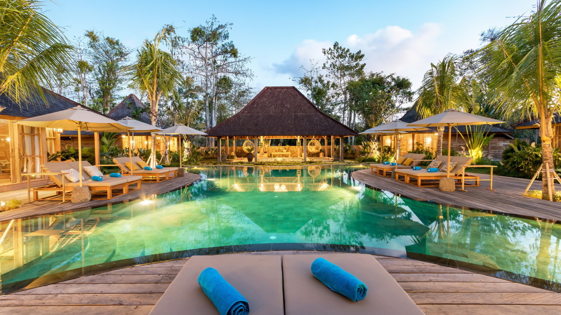 At Last, Rent Your Own 5 Star Private Villa in Kabupaten Badung at an Affordable Rate, Bali Villa 2133