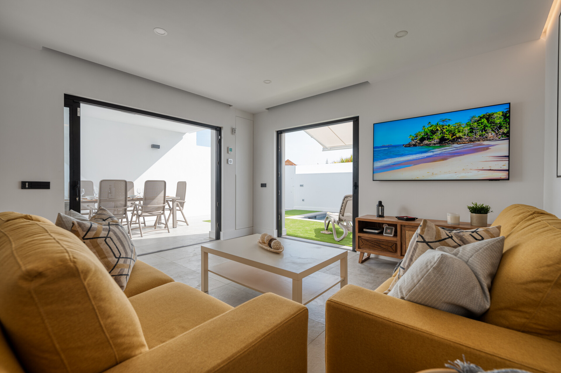 A Modern Maspalomas Escape 1000