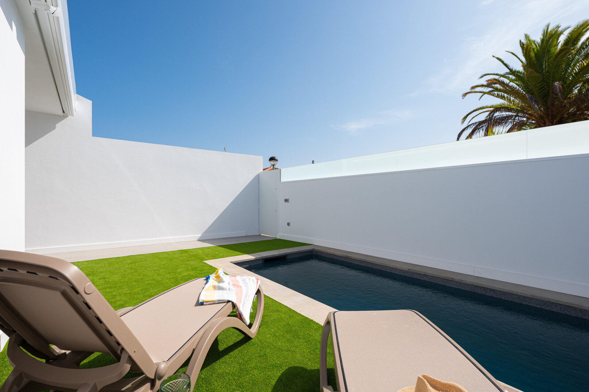 A Modern Maspalomas Escape 1000