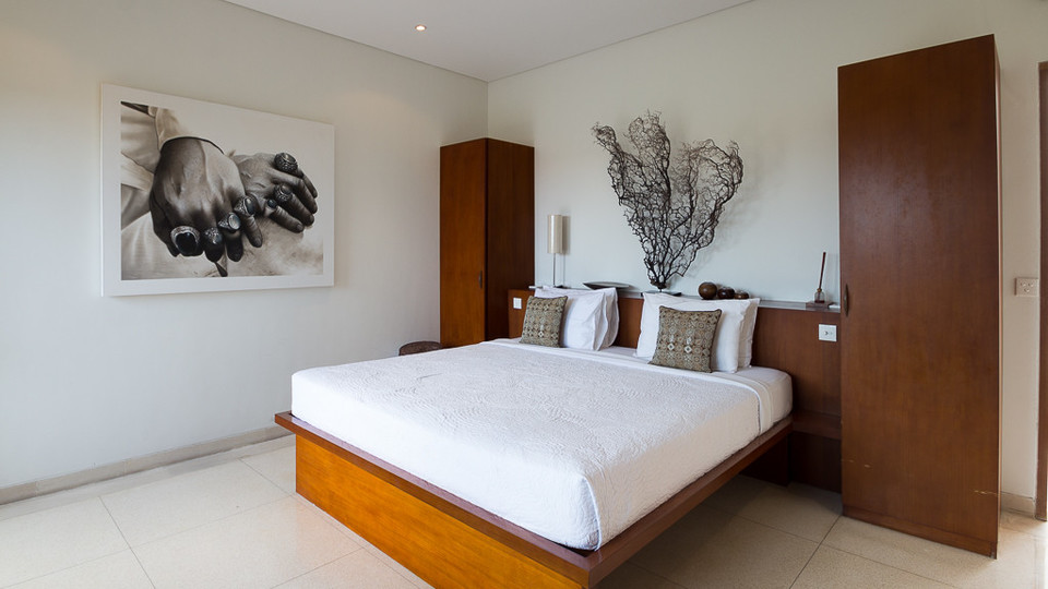 Amazing 5 Star Villa With 2 Relaxing Pools , Bali Villa 2136
