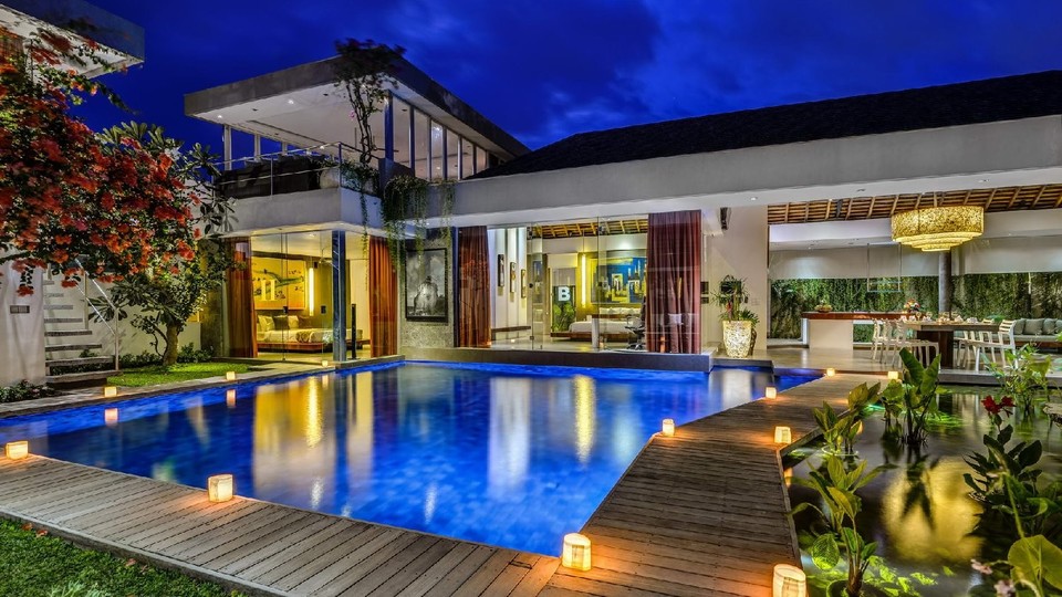 Beautiful Villa with Private Pool & Sunny Environment, Bali Villa 2138