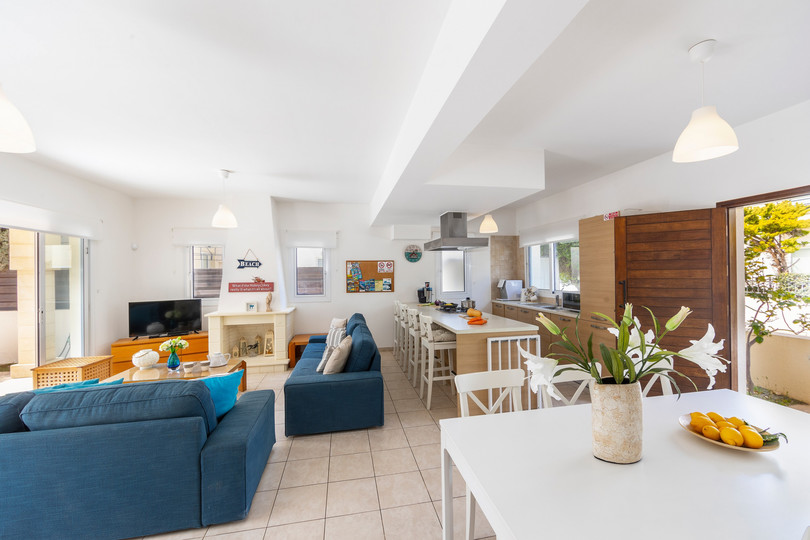 Beautiful Villa minutes from beach, Protaras Villa 1027