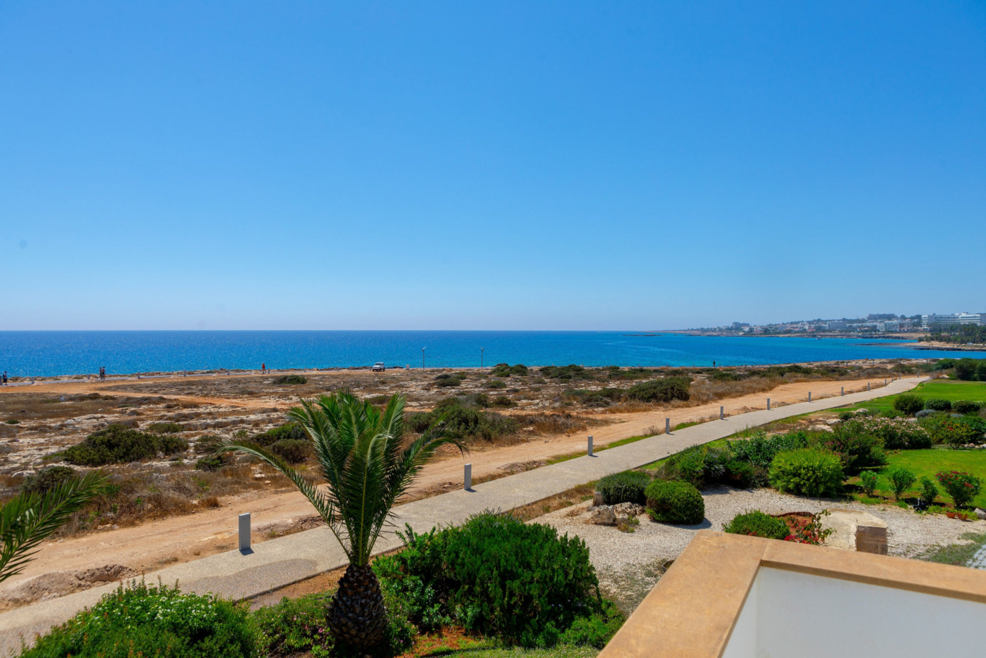 Beachfront Protaras Villa 1031