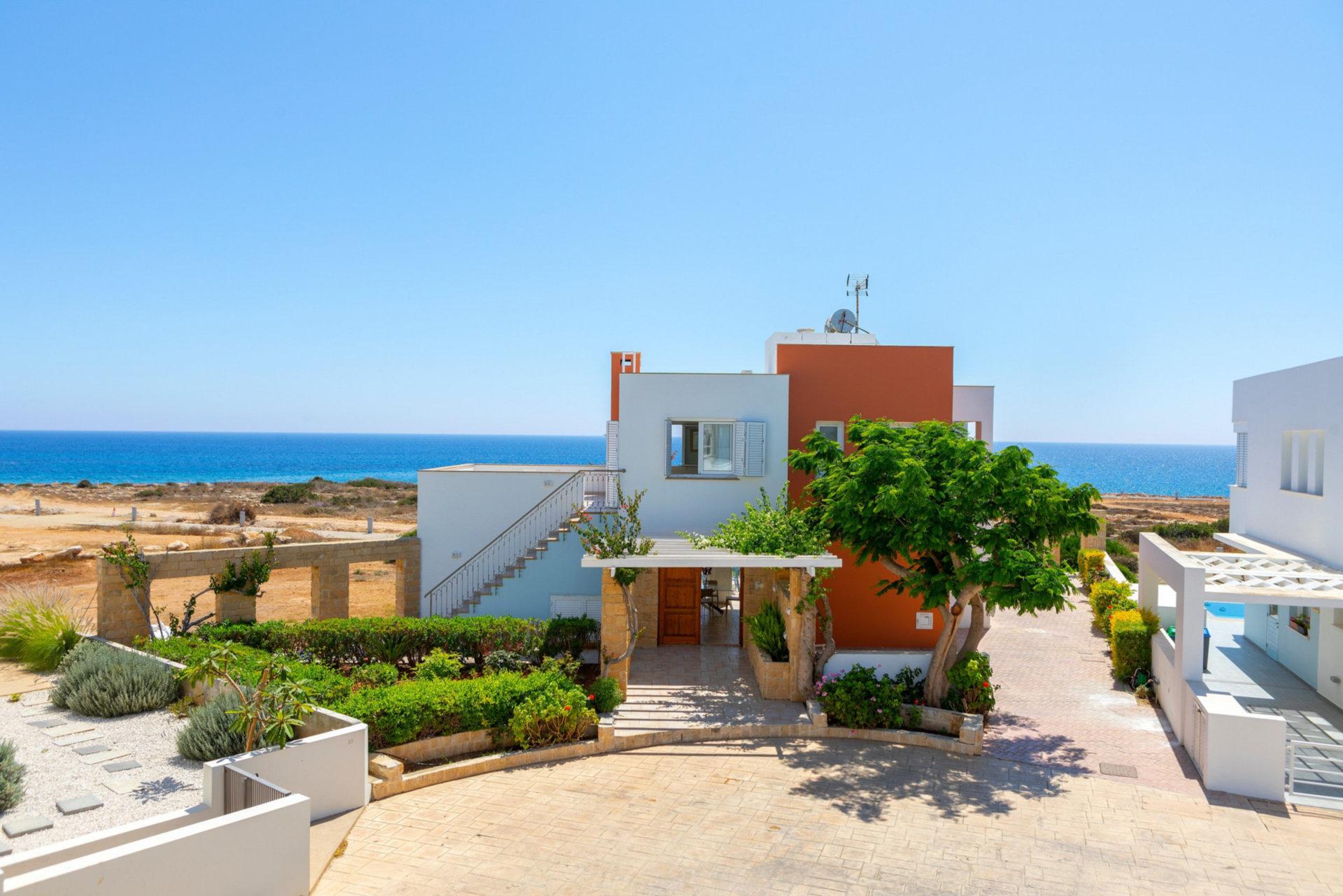 Beachfront Protaras Villa 1031