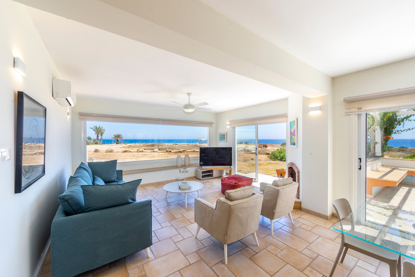 Beachfront Protaras Villa 1031