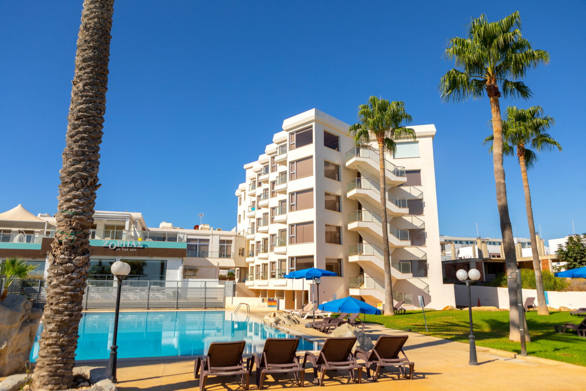 Beachfront Luxury Apartment, Protaras 1033