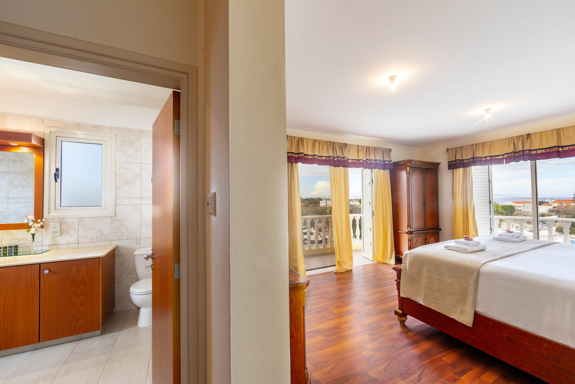 The Perfect Luxury Villa, Protaras Villa 1039