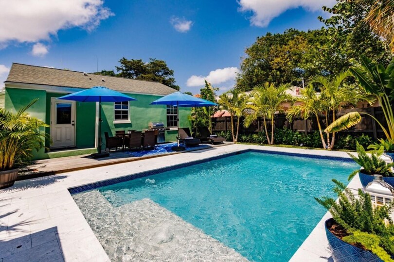 Quaint 2 Bedroom Villa close to West Palm Beach , West Palm Beach Villa 1868