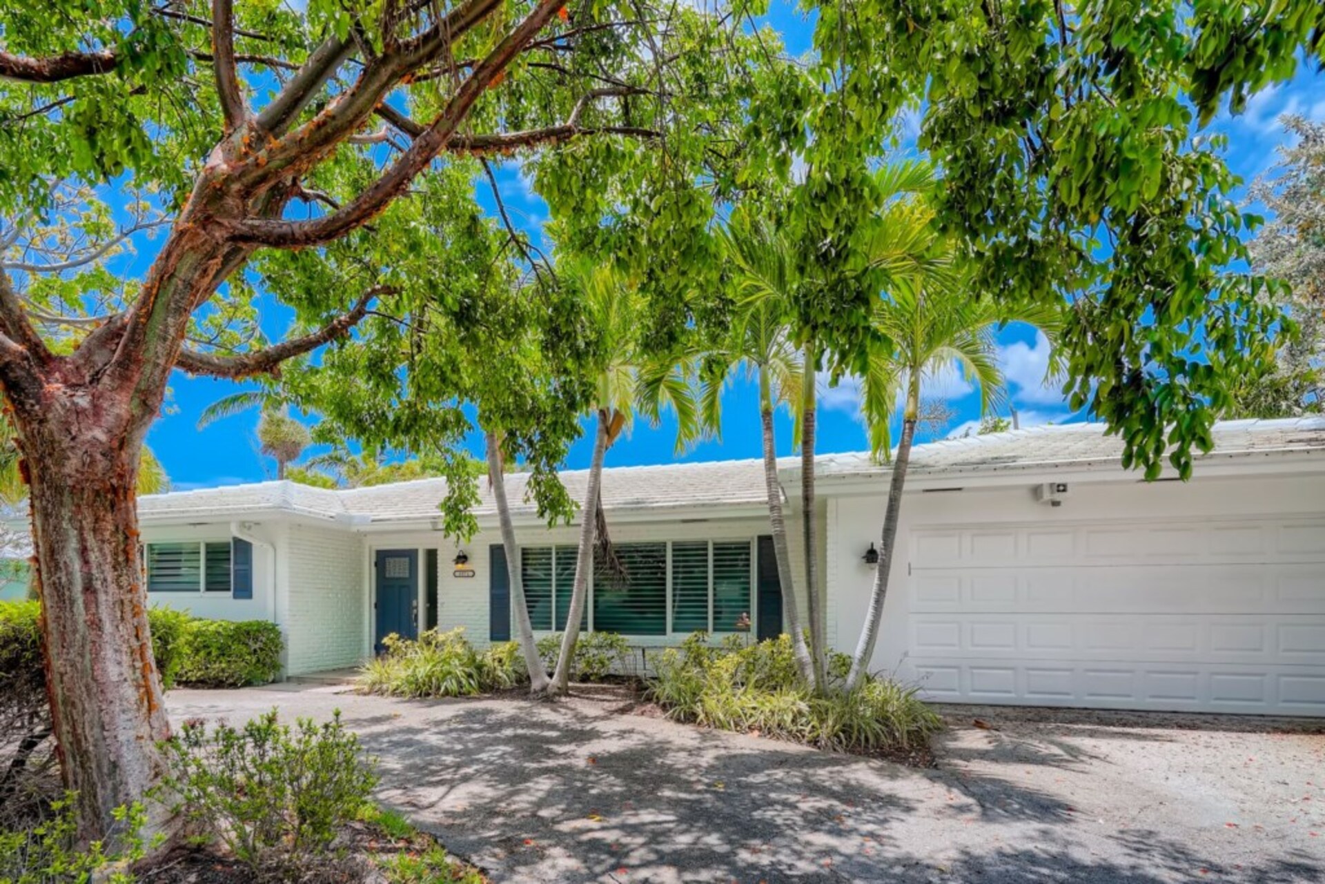 Picture Renting This Beautiful Villa at Palm Beach Oasis, West Palm Beach Villa 1861