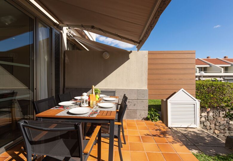 Modern Living in Pasito Blanco 1004
