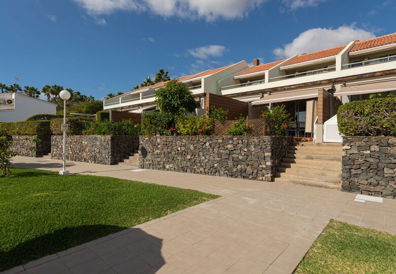 Modern Living in Pasito Blanco 1004