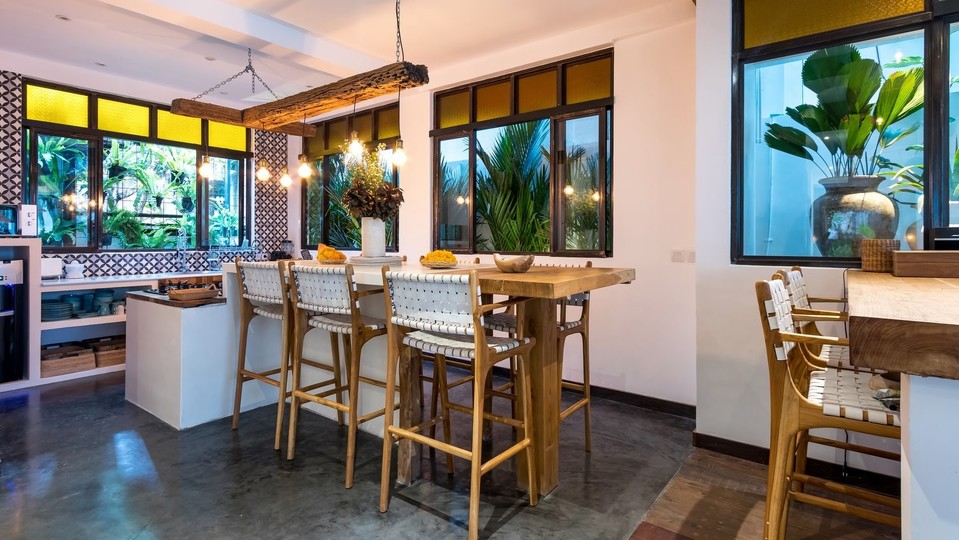 Peaceful 4 Bedroom Vacation Villa With Pool, Bali Villa 2205