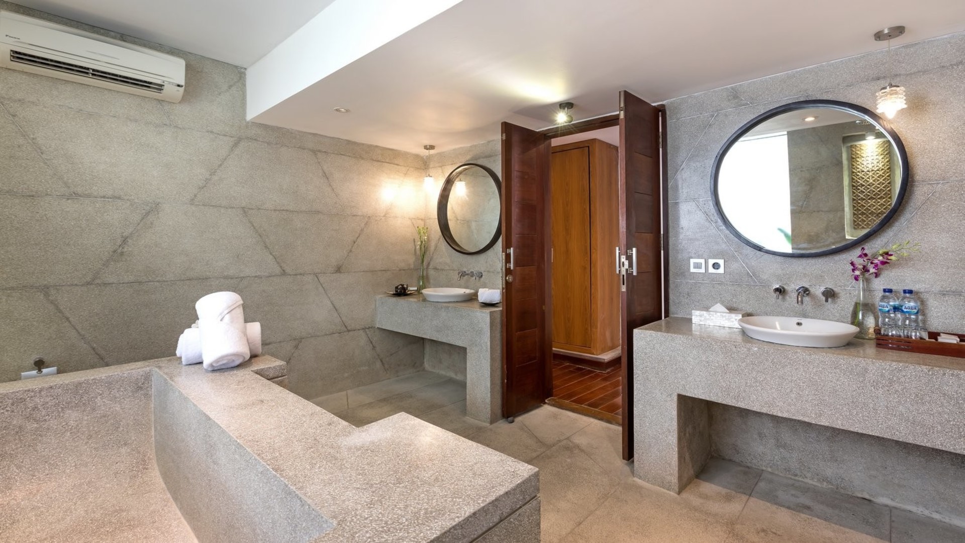 Peaceful 16BR Villa W/ Pool in Bali, Bali Villa 2209