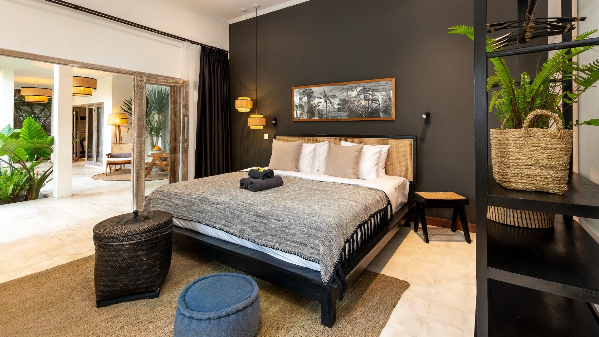 Cozy 4BR Villa with Amazing Pool Area, Bali Villa 2210
