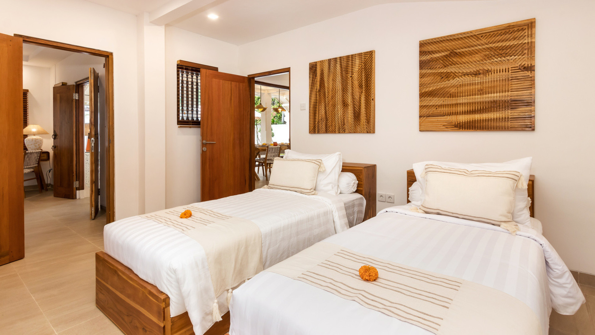 Amazing 4BR Villa With Pool in Bali, Bali Villa 2211