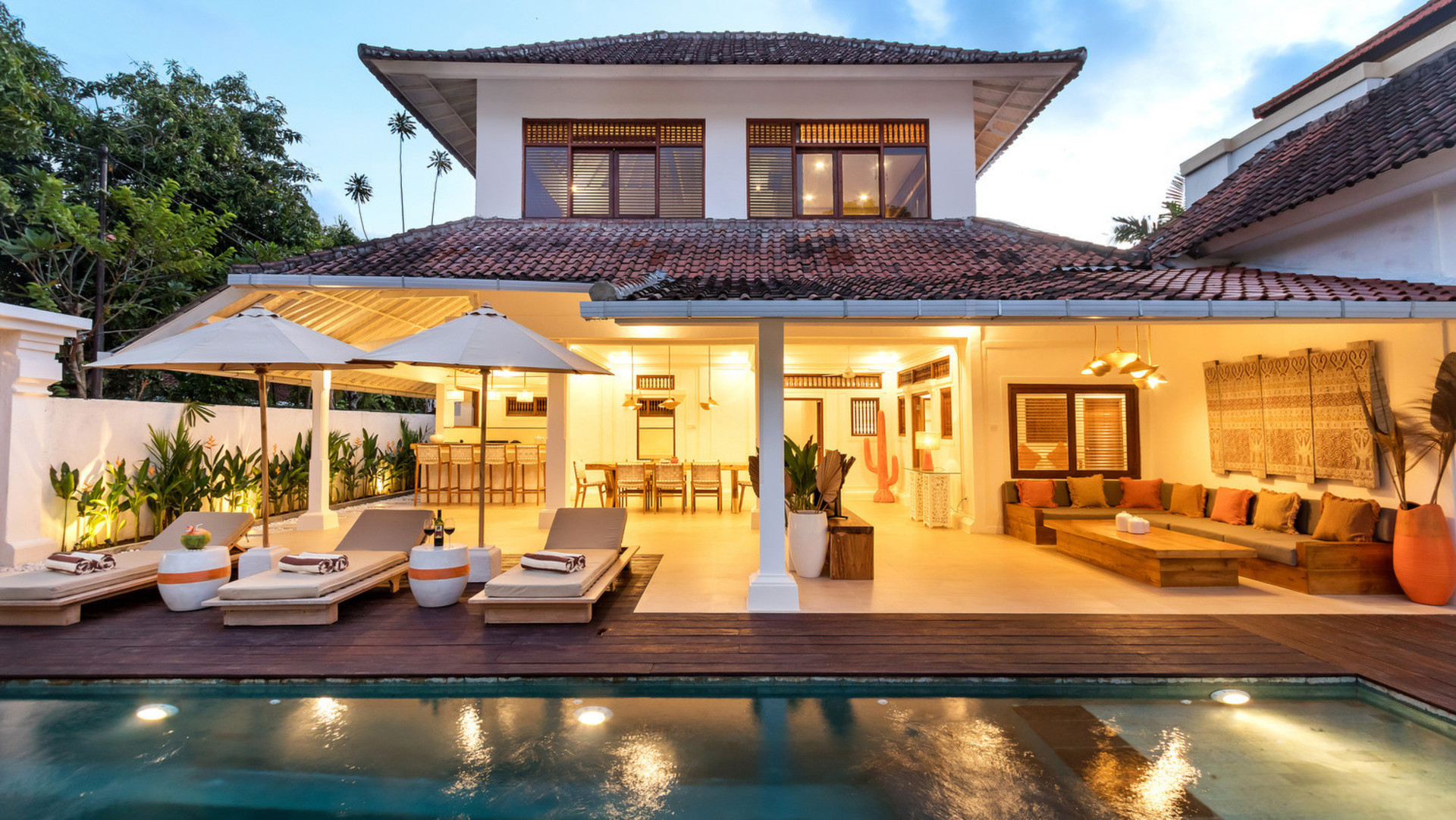 Amazing 4BR Villa With Pool in Bali, Bali Villa 2211