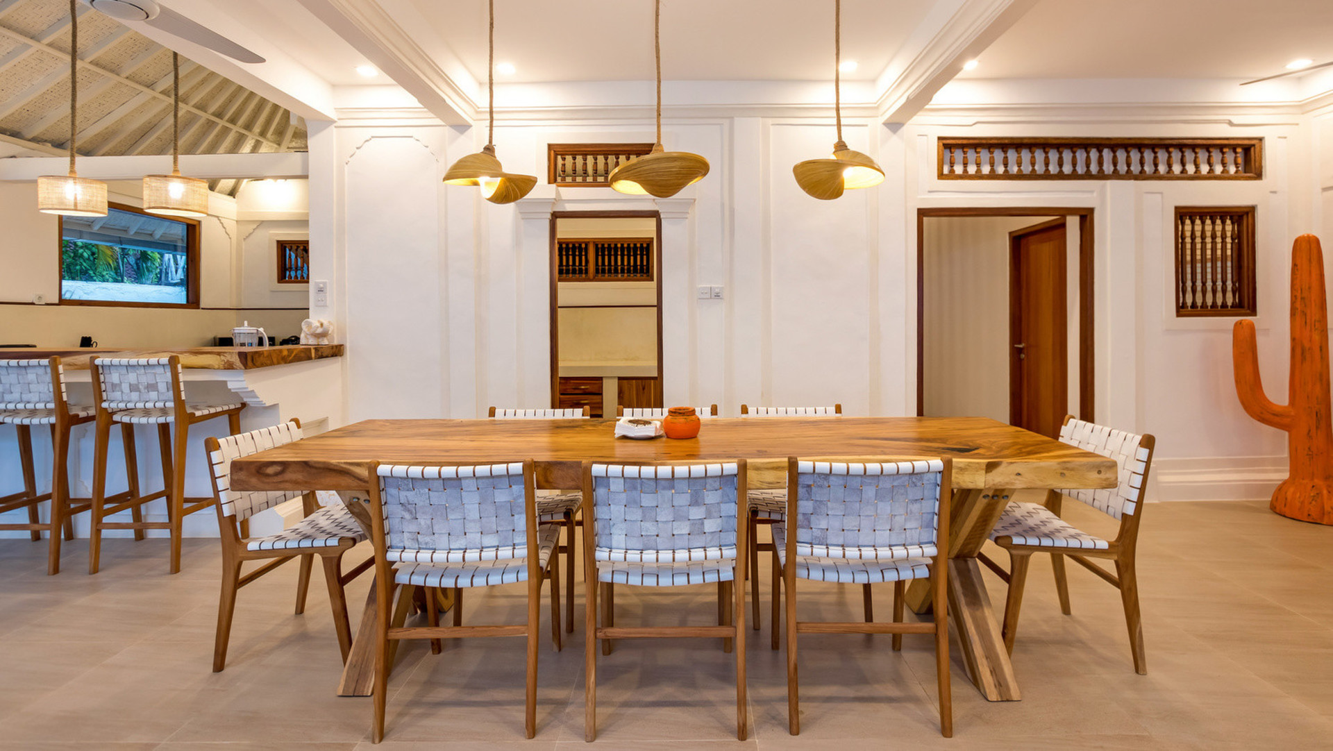 Amazing 4BR Villa With Pool in Bali, Bali Villa 2211