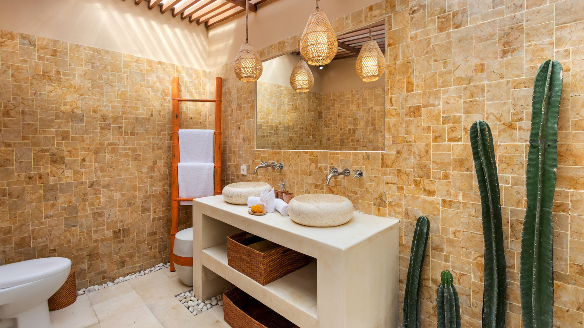 Wonderful 4BR Villa with Pool, Bali Villa 2212