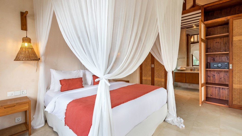 Amazing 4BR Villa With Pool, Bali Villa 2217