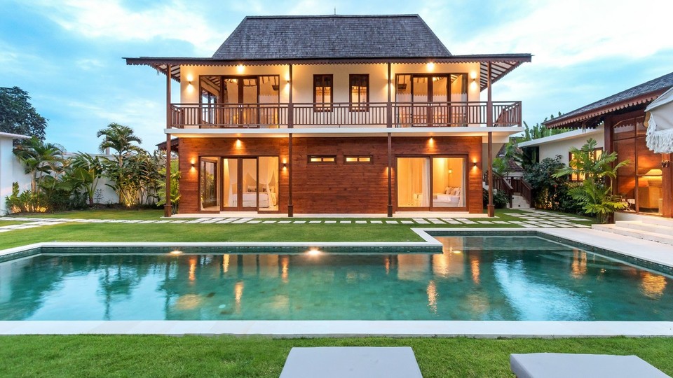 Amazing 4BR Villa With Pool, Bali Villa 2217, Kerobokan, Indonesia