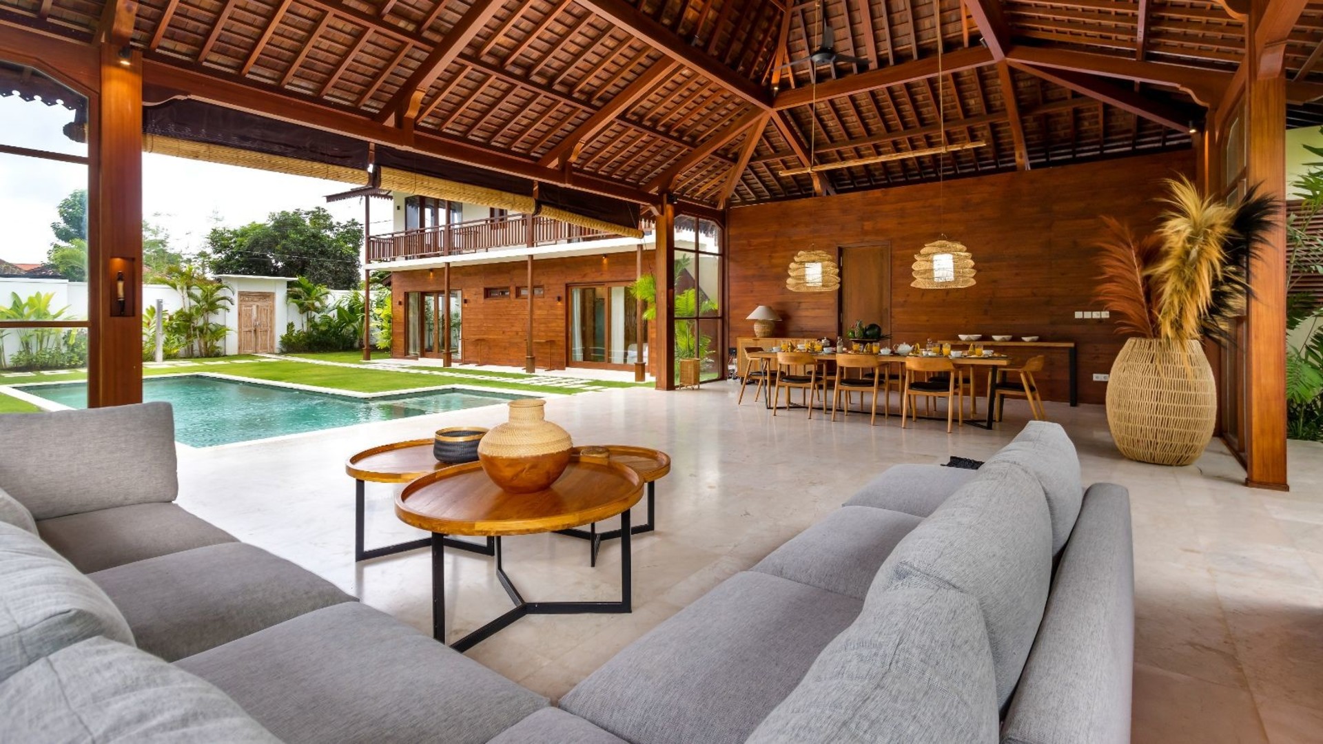 Amazing 4BR Villa With Pool, Bali Villa 2217