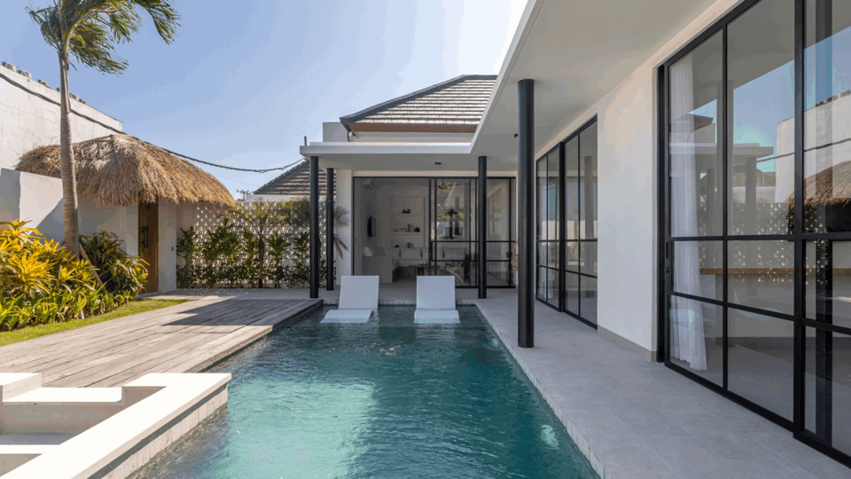 Adorable 2BR Villa W/ Private Pool, Bali Villa 2223