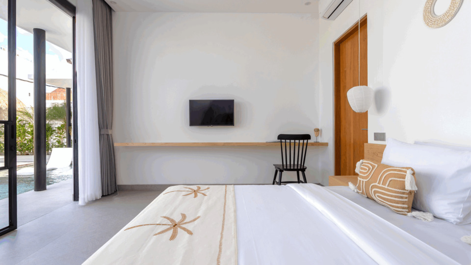Adorable 2BR Villa W/ Private Pool, Bali Villa 2223