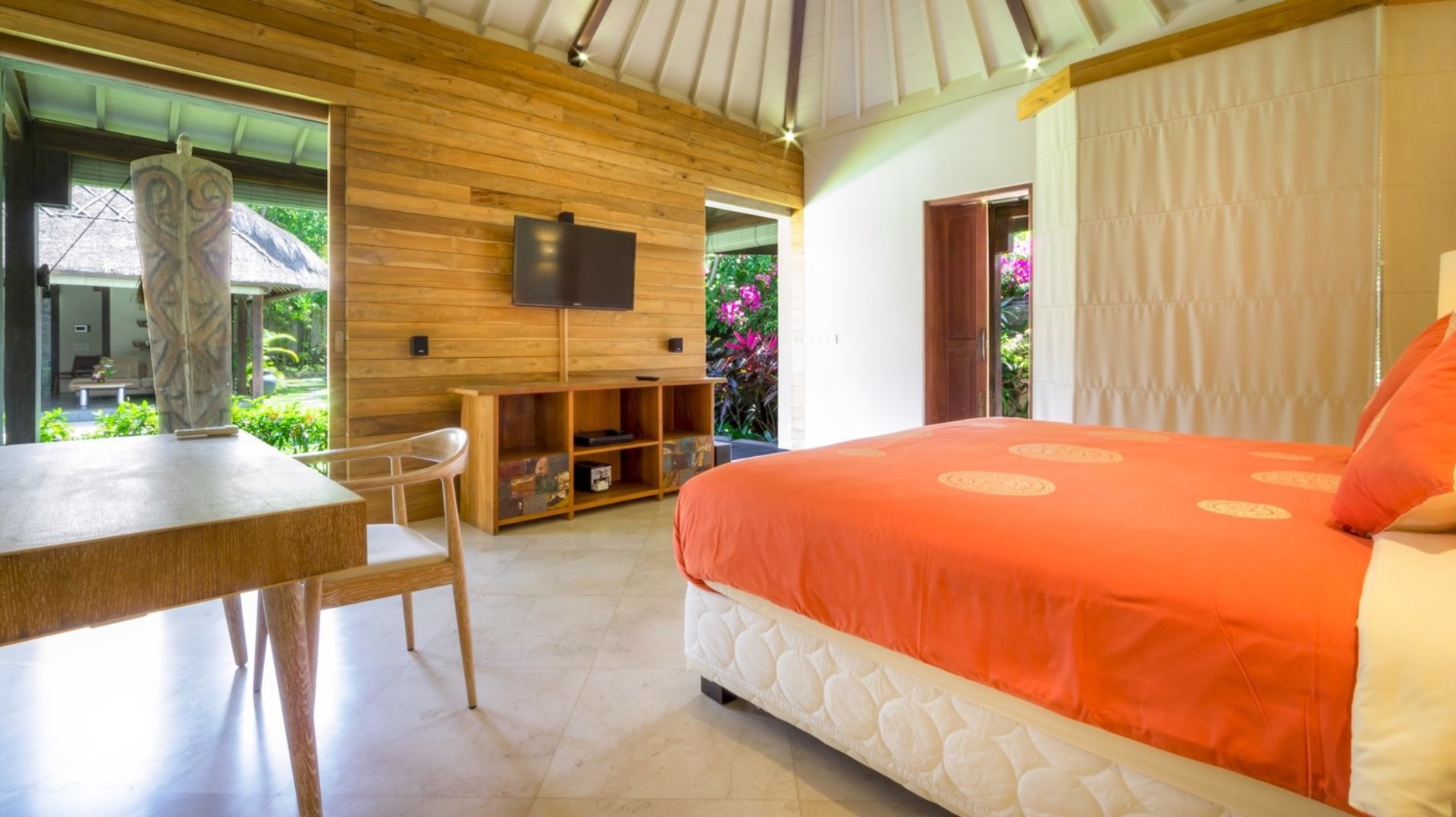 Great 2BR Villa W/ Amazing Pool & Garden, Bali Villa 2226
