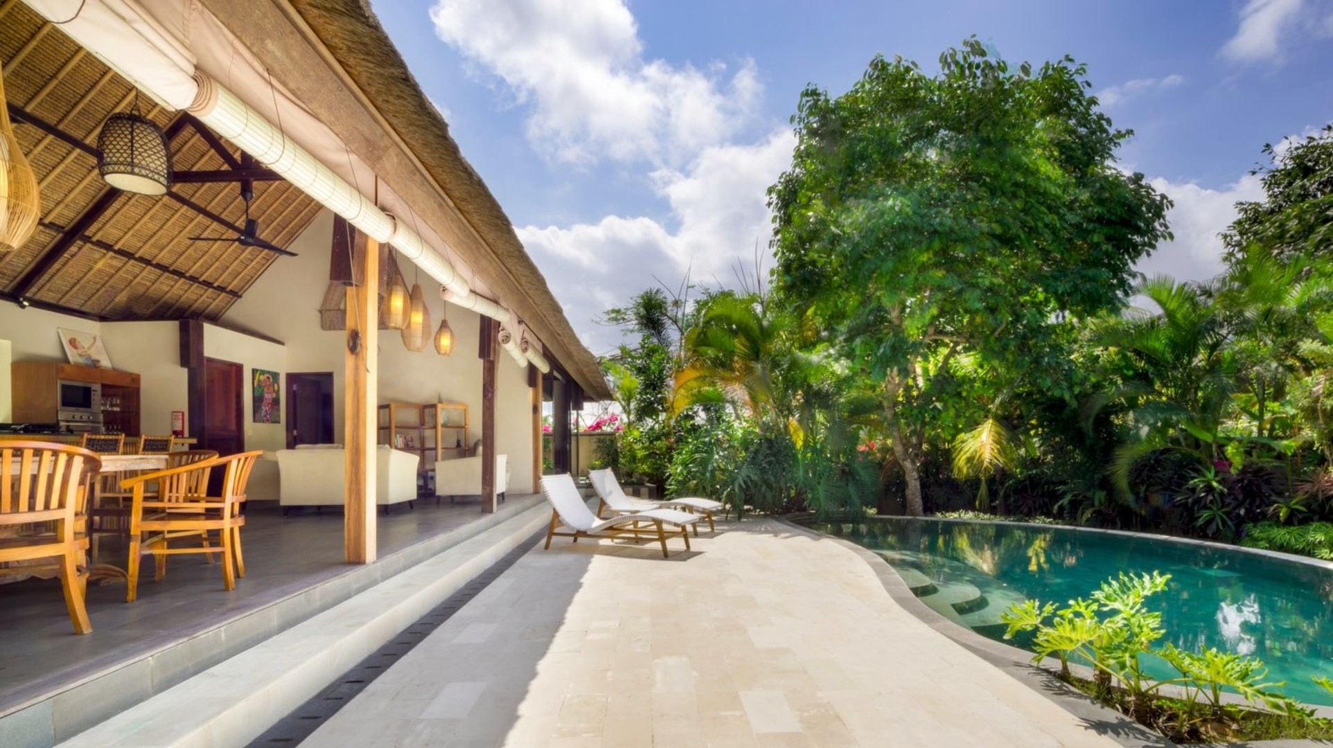 Spacious 2BR Villa W/ Pool & Garden, Bali Villa 2227