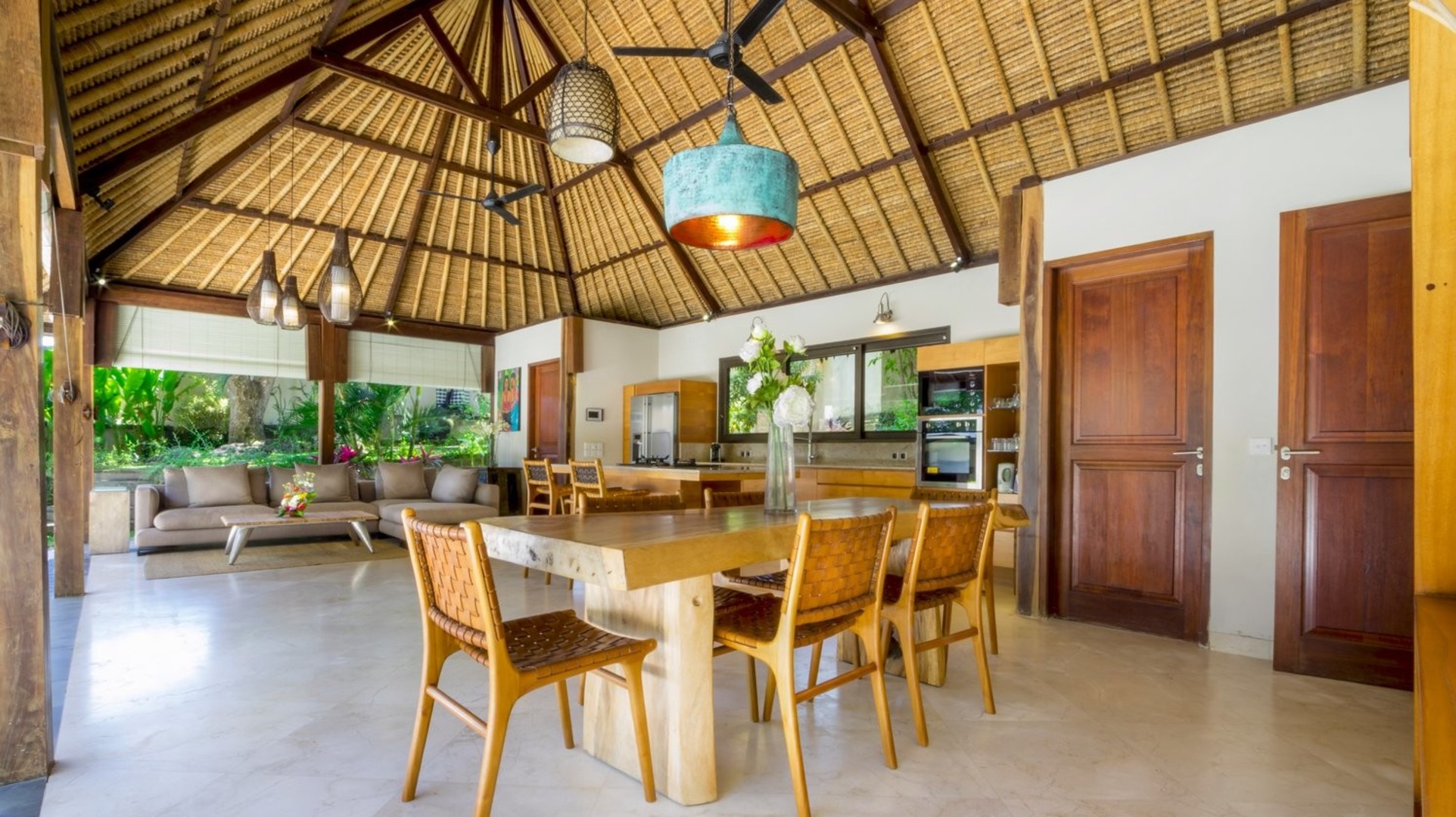 Dreamy 3BR Villa With Pool & Garden, Bali Villa 2229