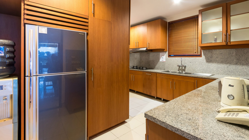 Spacious 4BR Villa W/ Pool & Garden, Bali Villa 2233