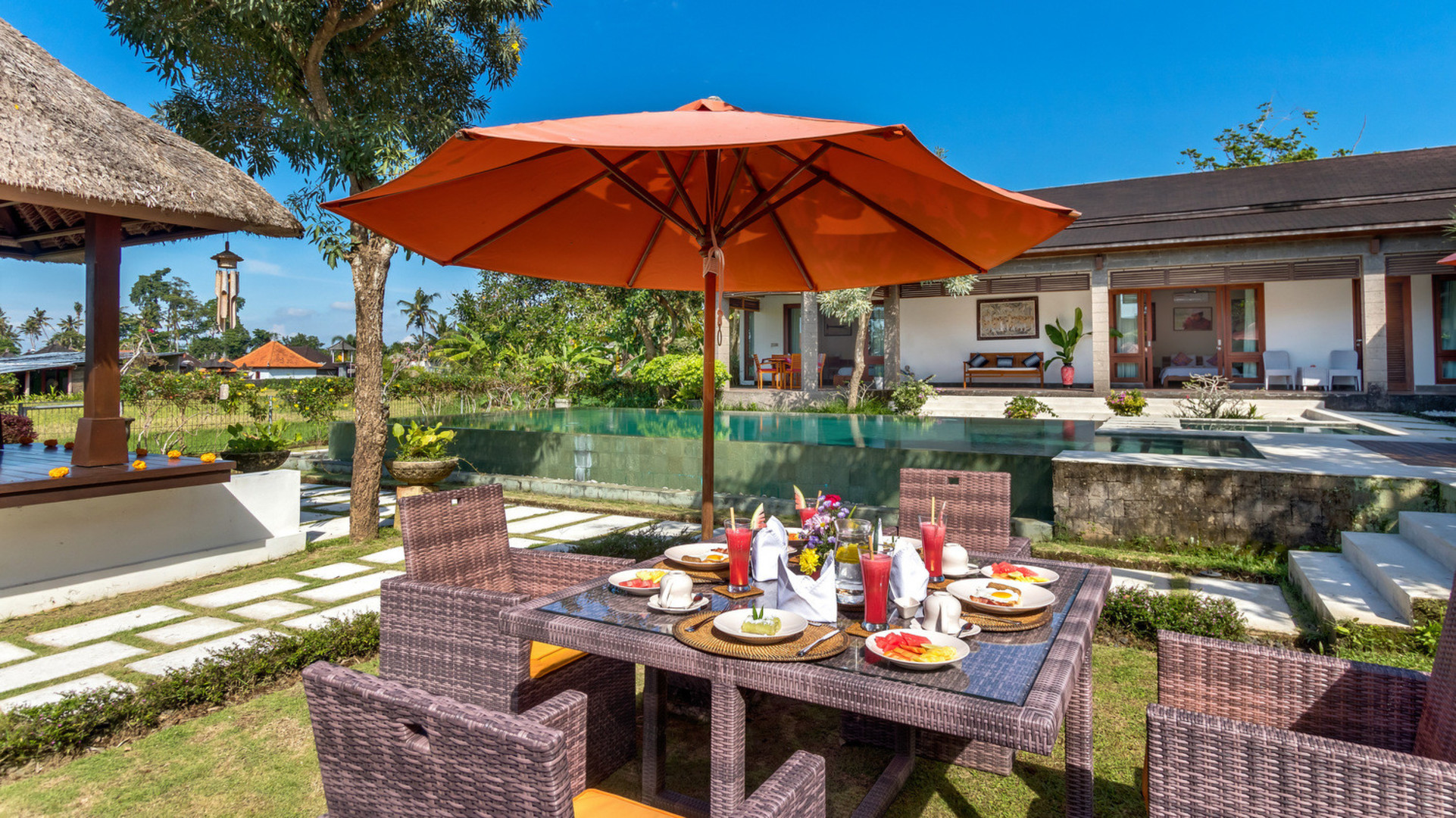 Spacious 4BR Villa W/ Pool & Garden, Bali Villa 2233