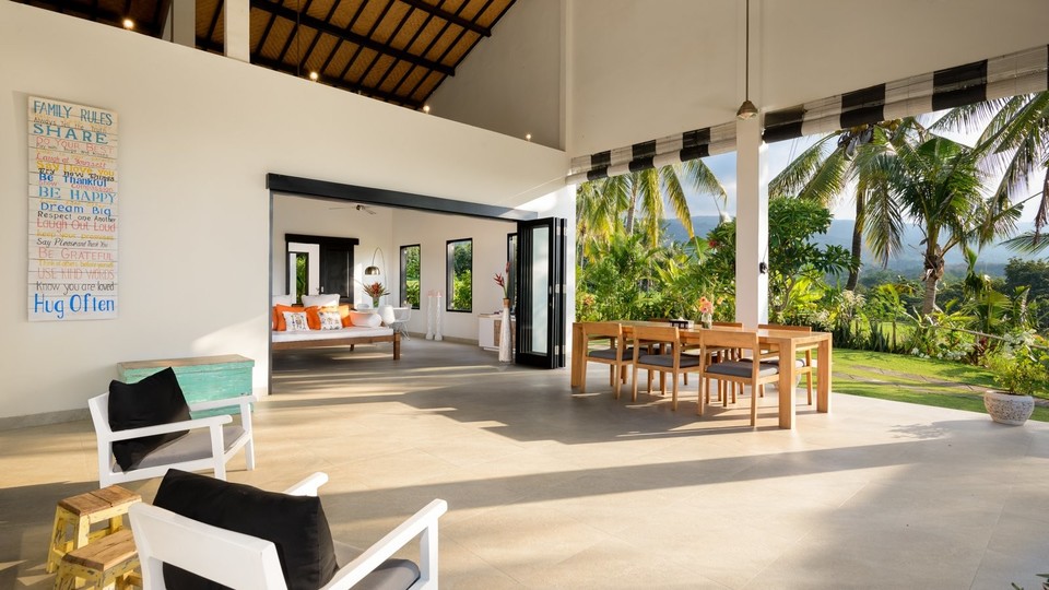 Lovely 3BR Villa W/ Amazing Pool & Sea views, Bali Villa 2235