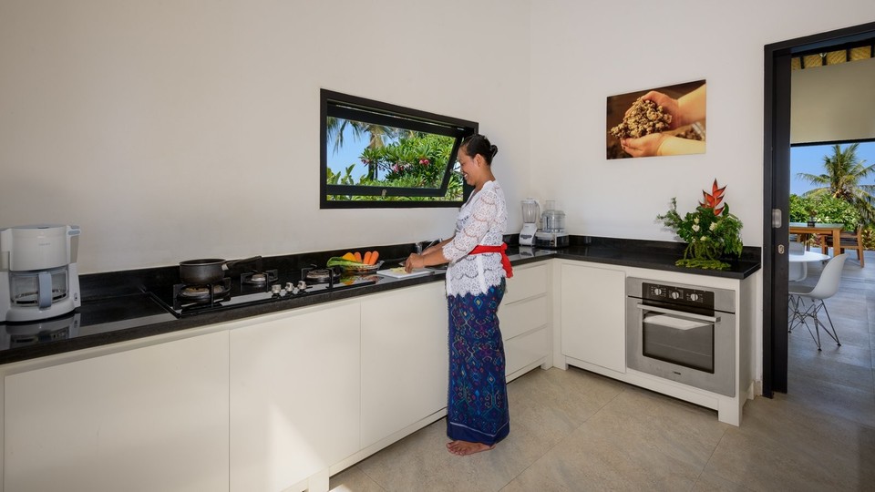 Lovely 3BR Villa W/ Amazing Pool & Sea views, Bali Villa 2235