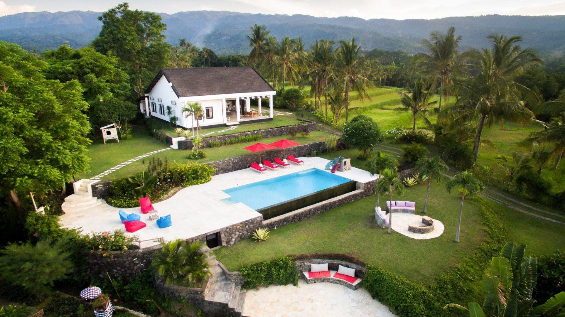 Lovely 3BR Villa W/ Amazing Pool & Sea views, Bali Villa 2235