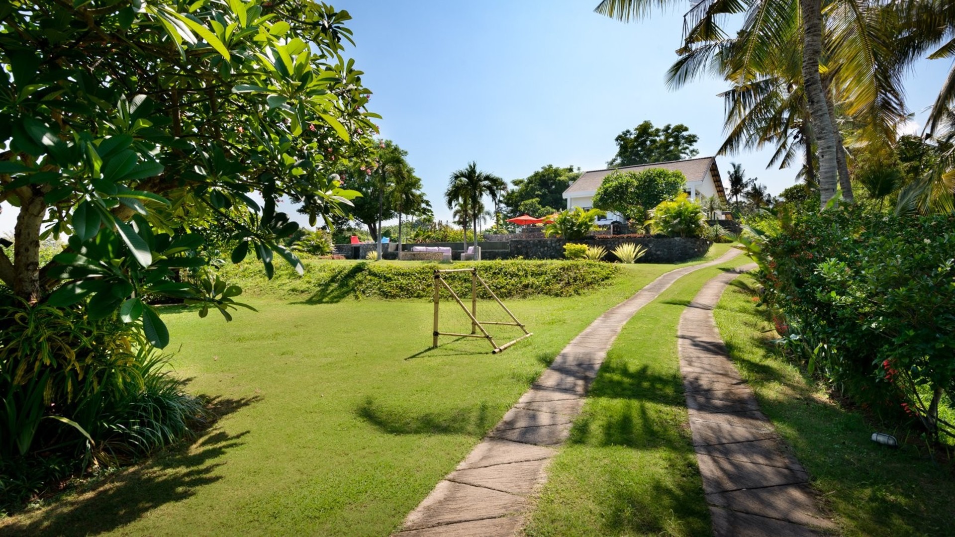 Lovely 3BR Villa W/ Amazing Pool & Sea views, Bali Villa 2235